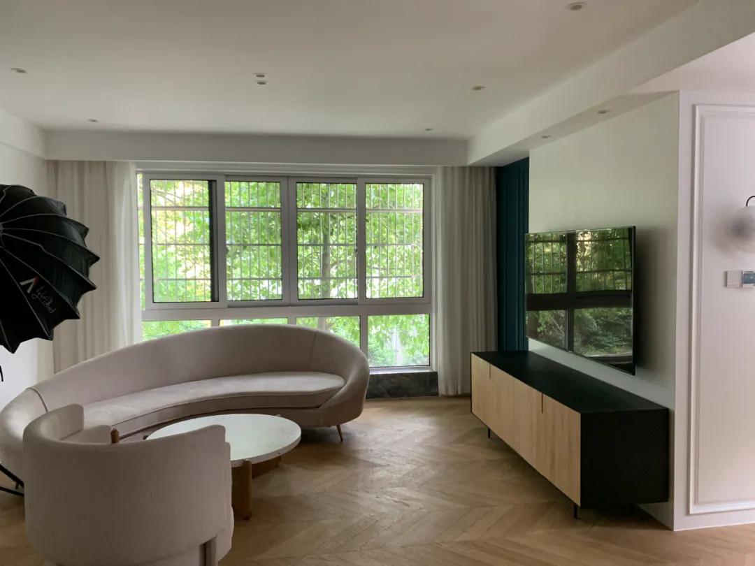 峰光无限装饰——有没有必要装防盗窗？