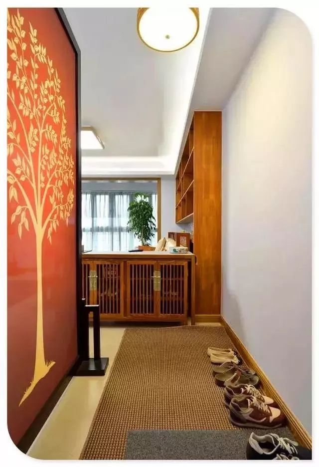 看完年轻小夫妻装新中式作婚房，不老气，还很时尚！