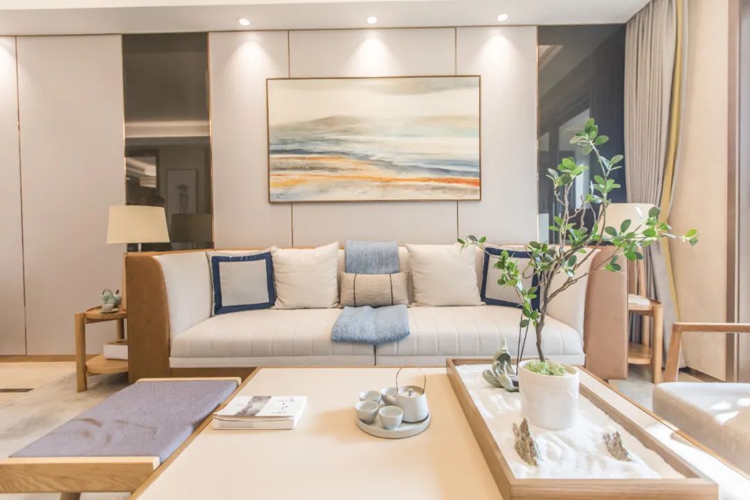 【峰光无限装饰】客厅装修风水常识，让你事业感情生活好运势！