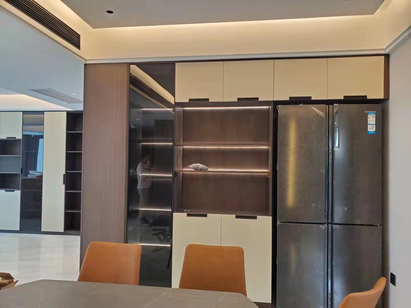 龙岗一品-220-现代轻奢