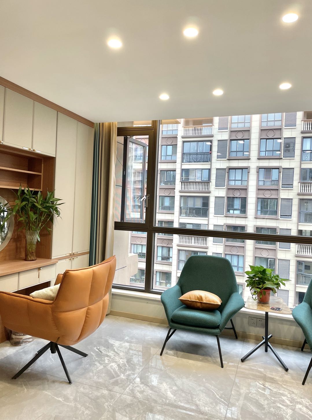 江南壹号复式-200平-现代简约-蔺翻