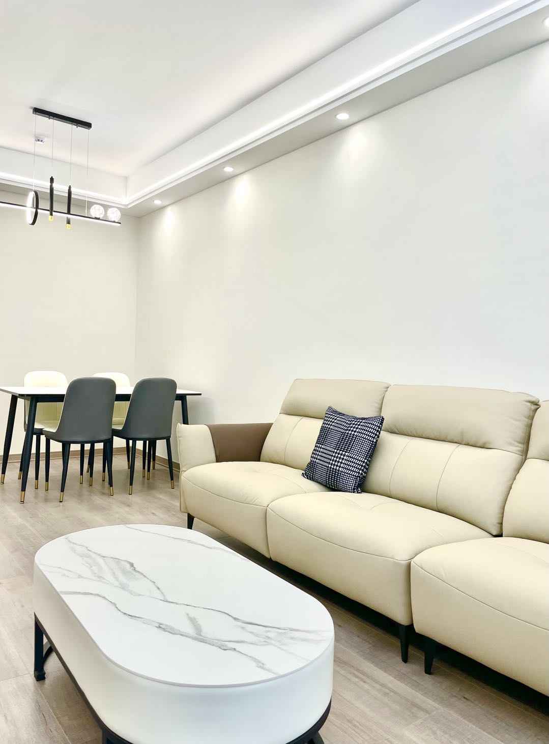 江南壹号110-现代简约-张涛