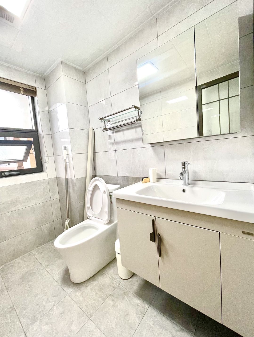 江南壹号110-现代简约-张涛