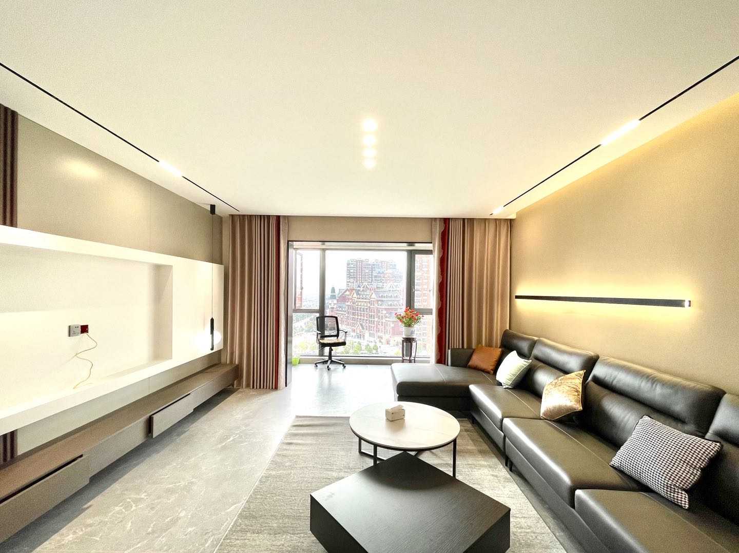 丰辉龙庭140-现代简约-李春和