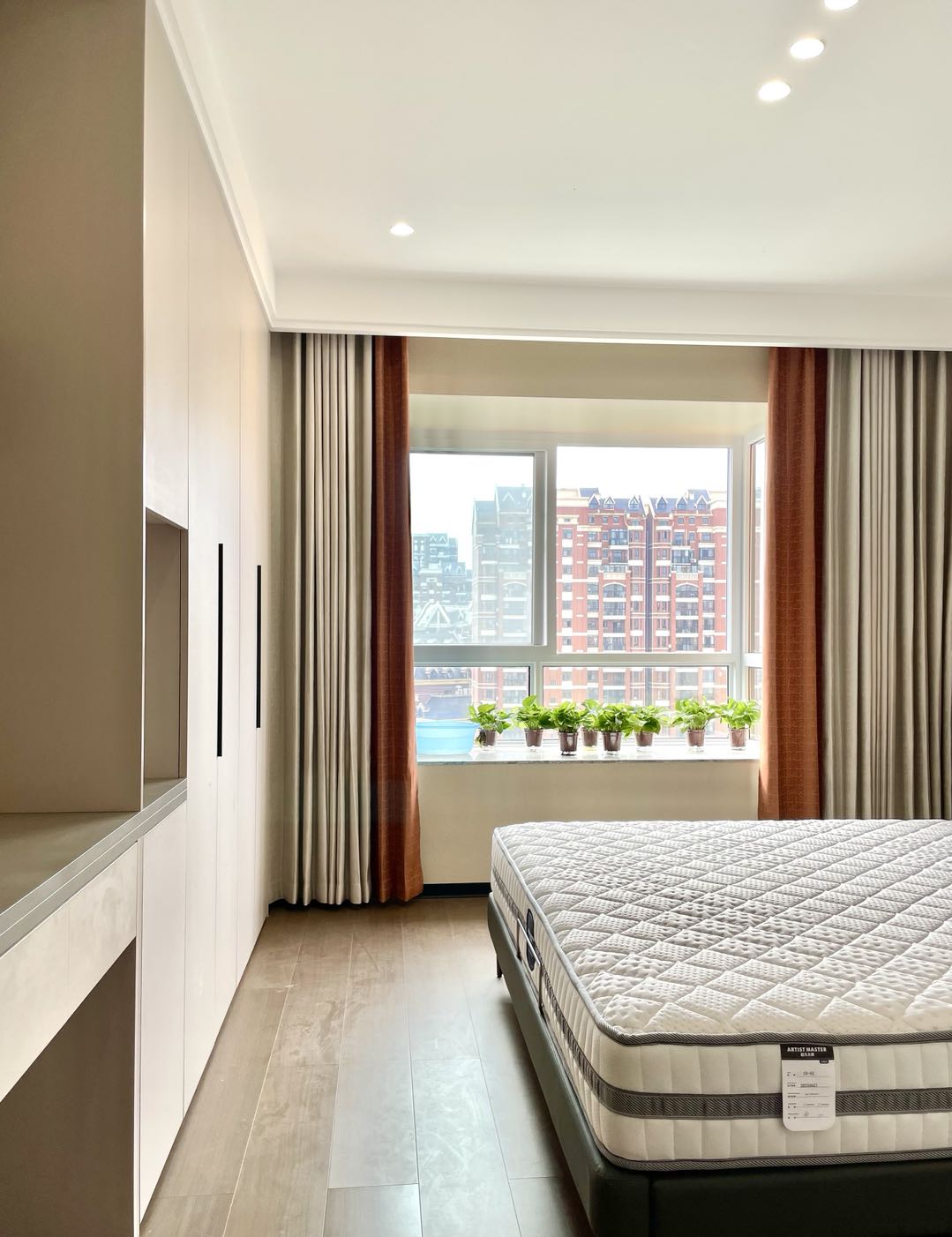 丰辉龙庭140-现代简约-李春和