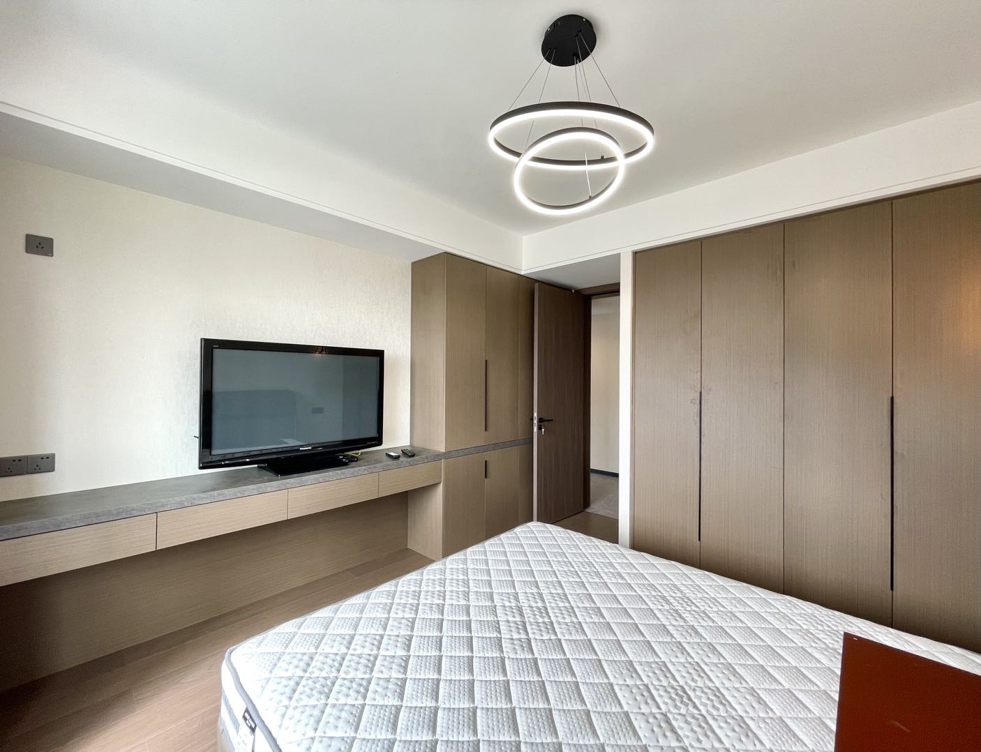 丰辉龙庭140-现代简约-李春和