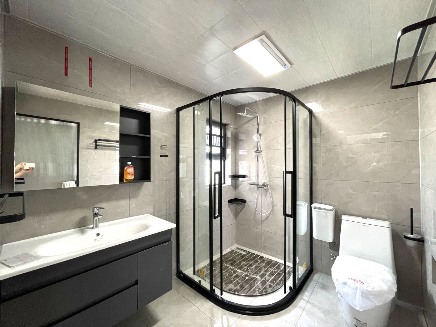 圣桦龙湾半岛135平-现代简约-郑媛