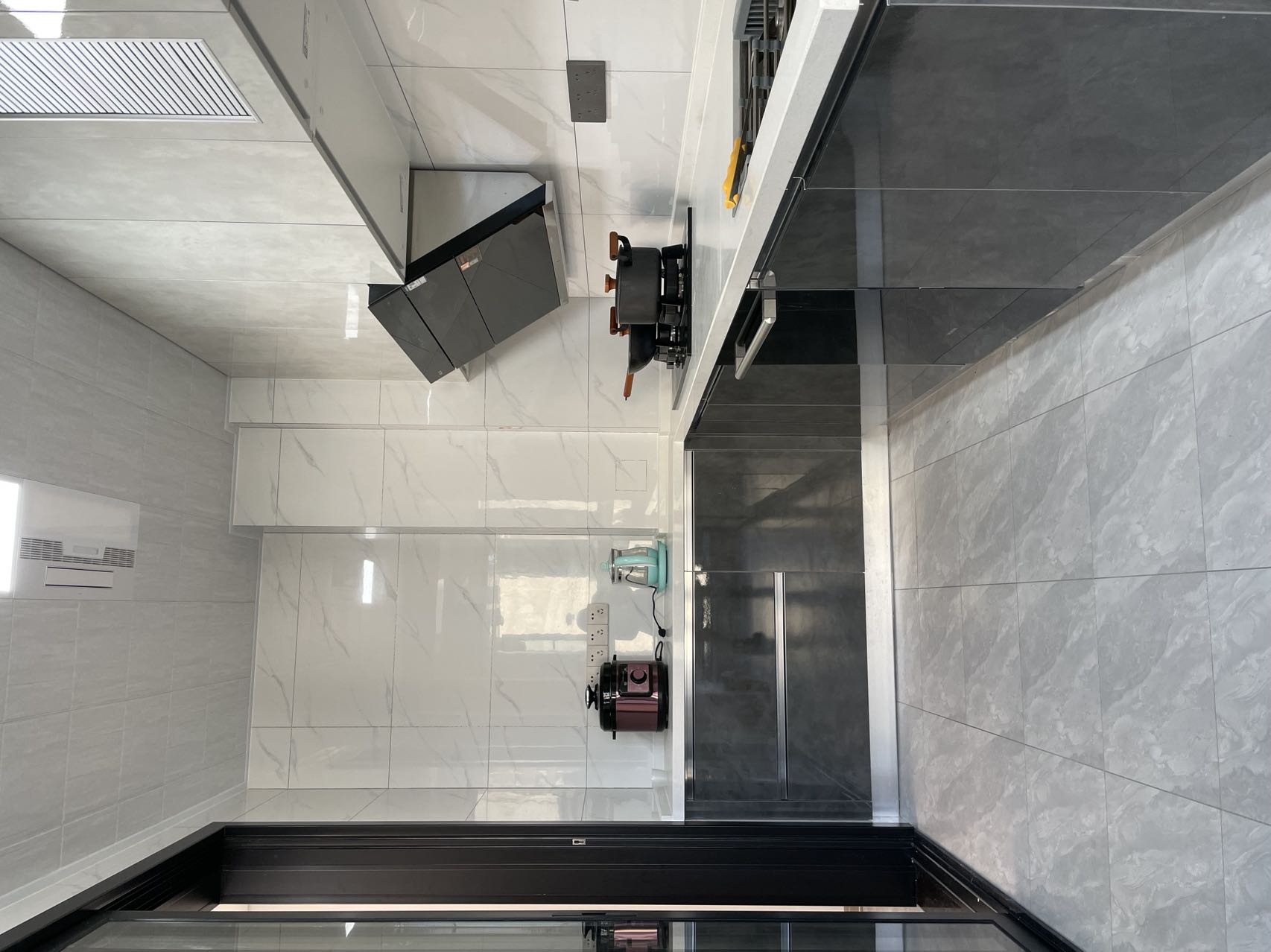 玖玺台126-现代简约-蔺翻