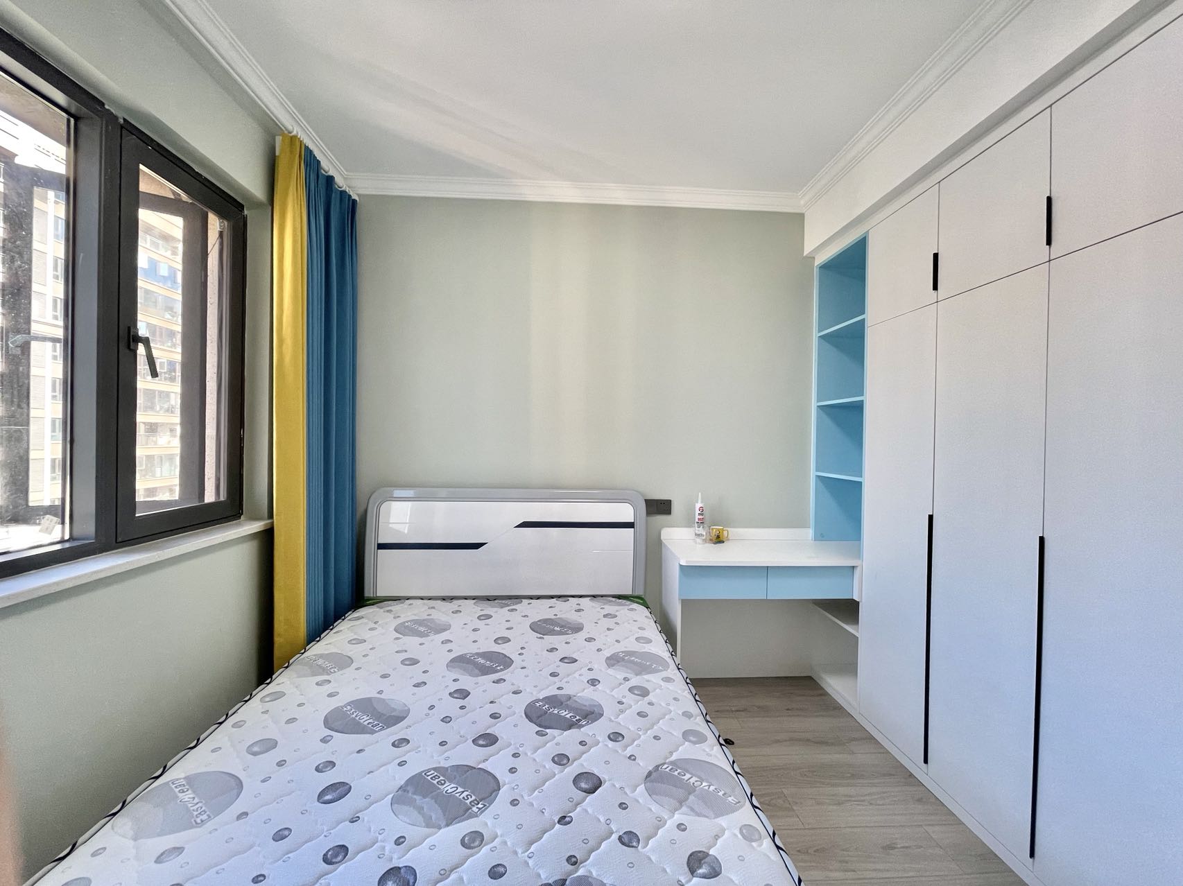 玖玺台126-现代简约-蔺翻