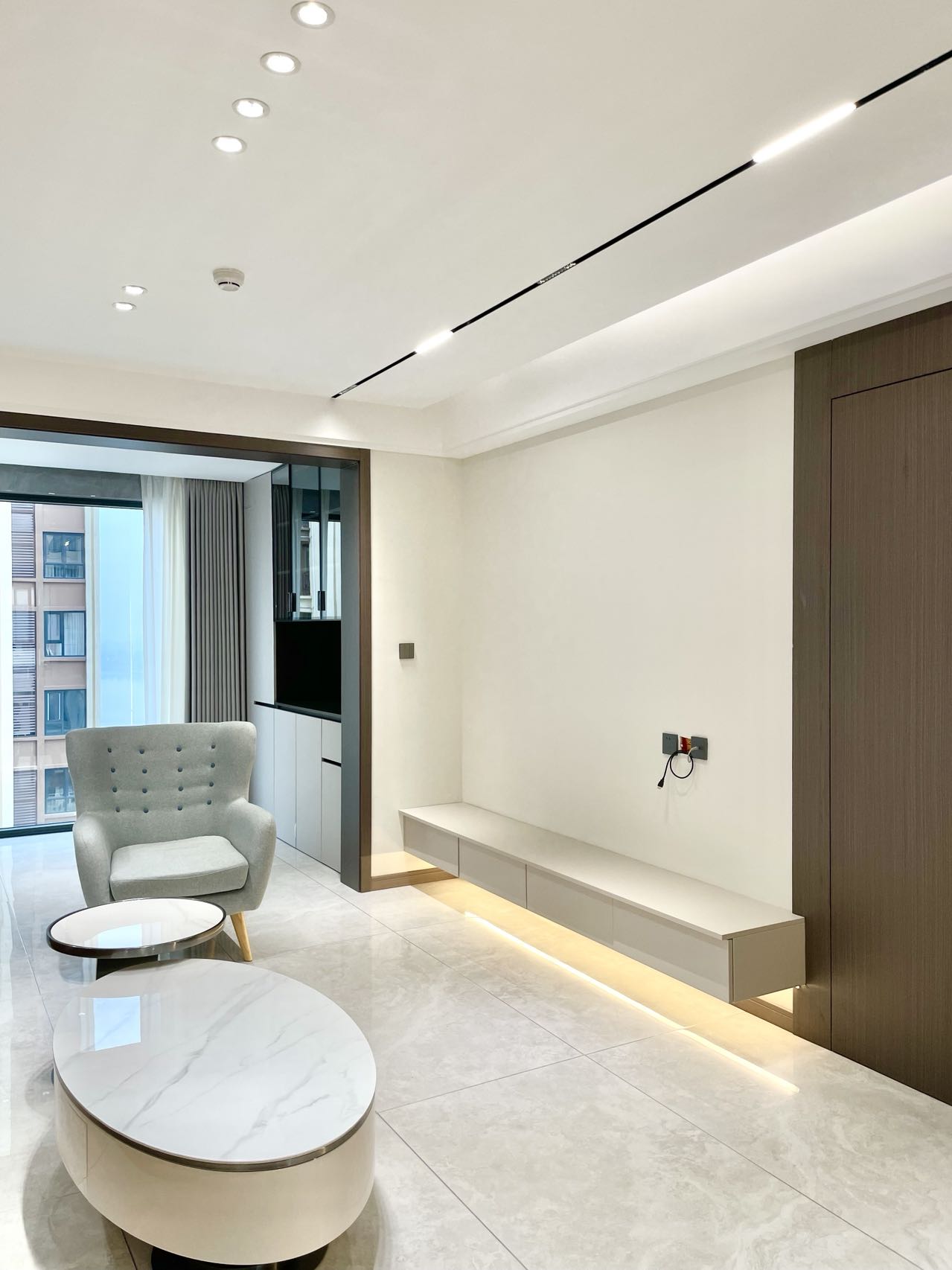 中交滨江国际130-现代简约-郭浩