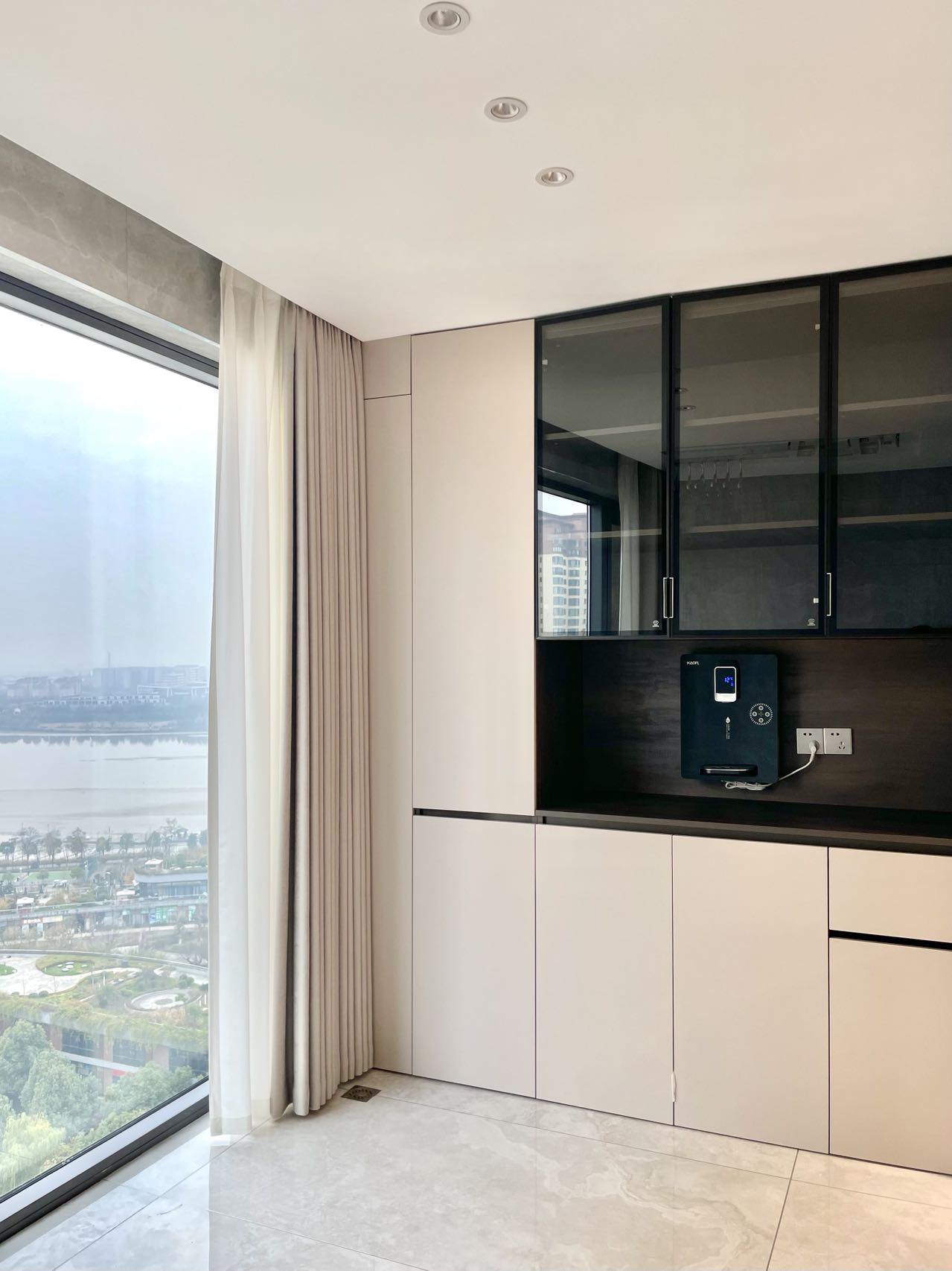 中交滨江国际130-现代简约-郭浩