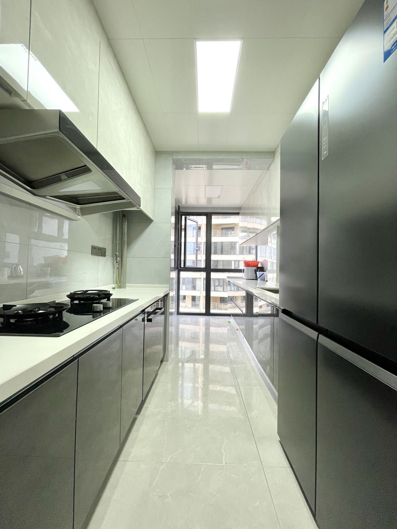 中交滨江国际130-现代简约-郭浩